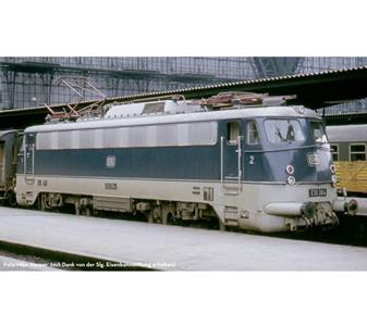 252078 Elektrolokomotive DB E10 Ep. III.jpg